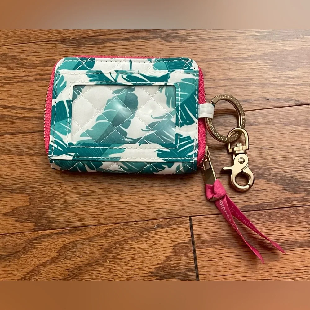 Simply Southern Palm Leaf Quilted Zip Wallet Keychain ID Case Green Pink‎